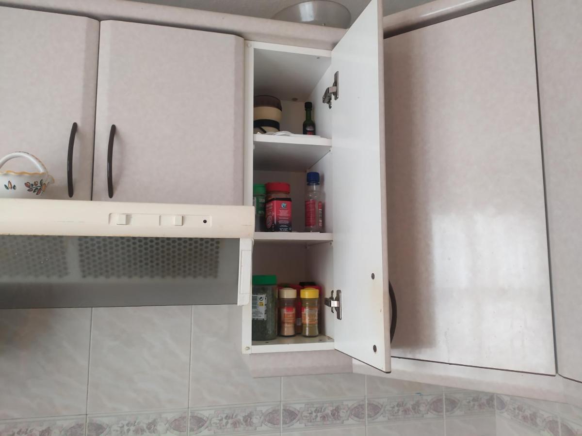 Habitacion Privada Familiar 托萊多 外观 照片