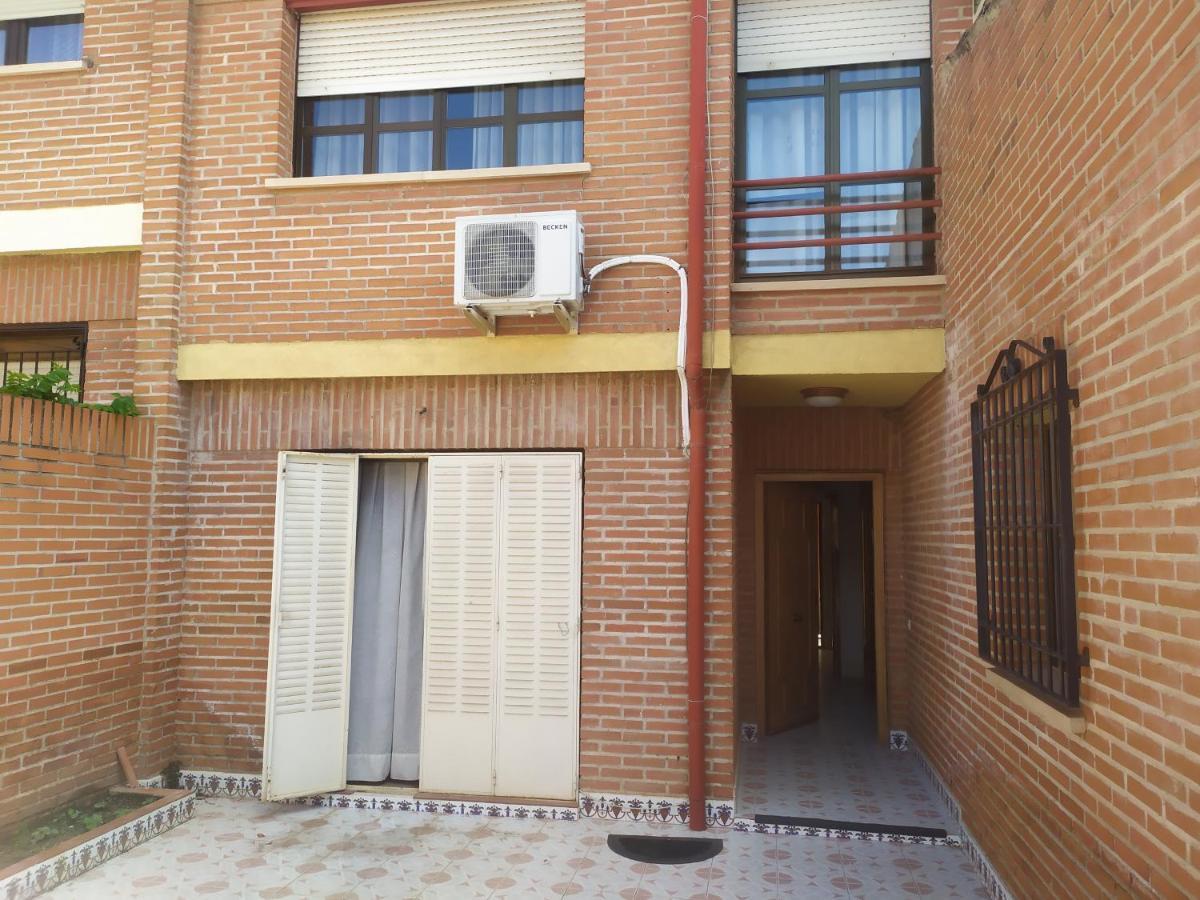Habitacion Privada Familiar 托萊多 外观 照片