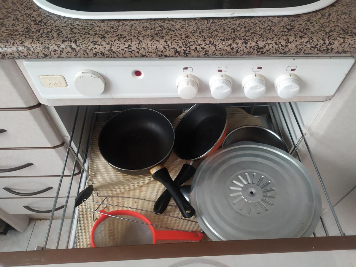 Habitacion Privada Familiar 托萊多 外观 照片