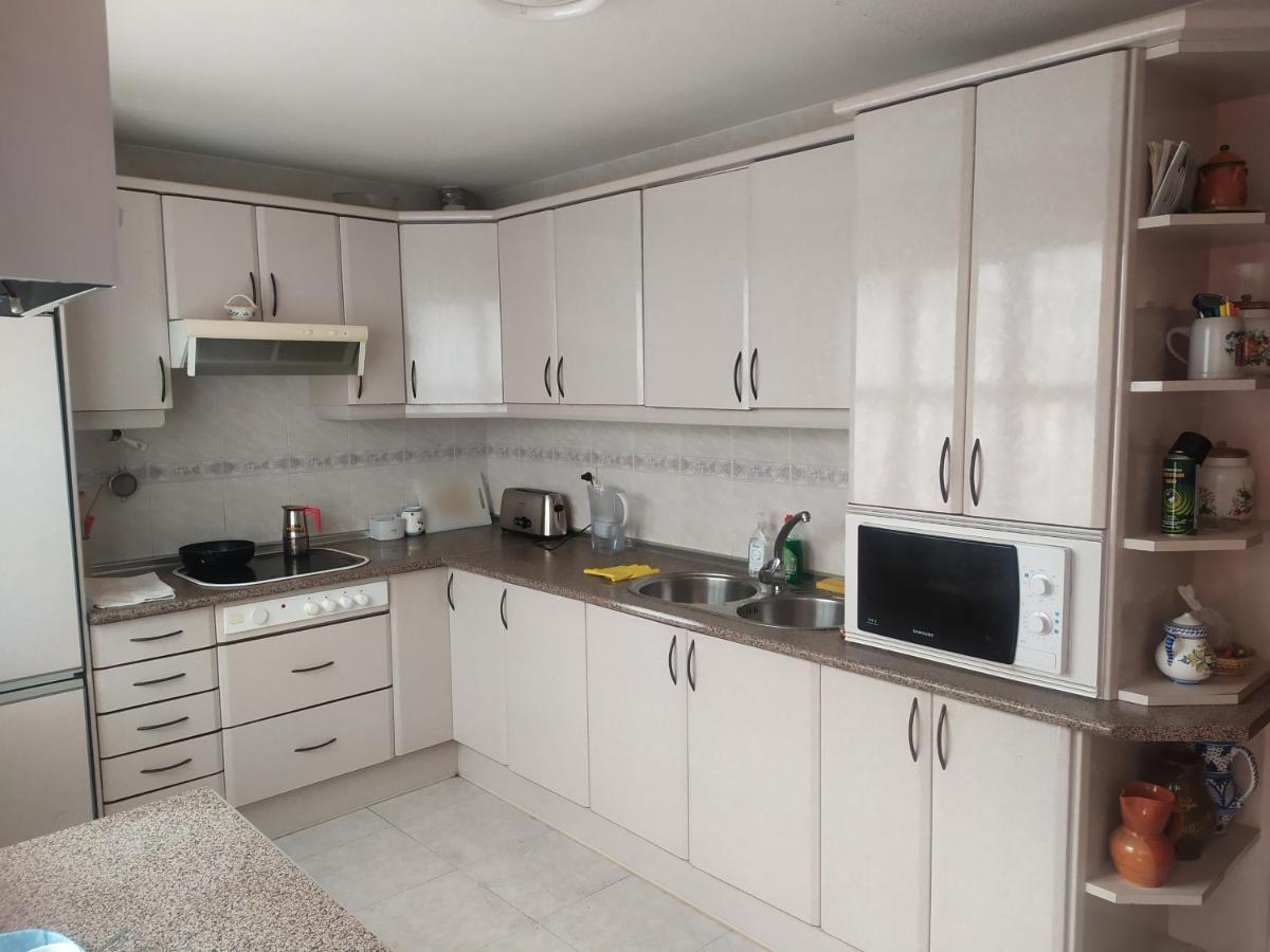 Habitacion Privada Familiar 托萊多 外观 照片