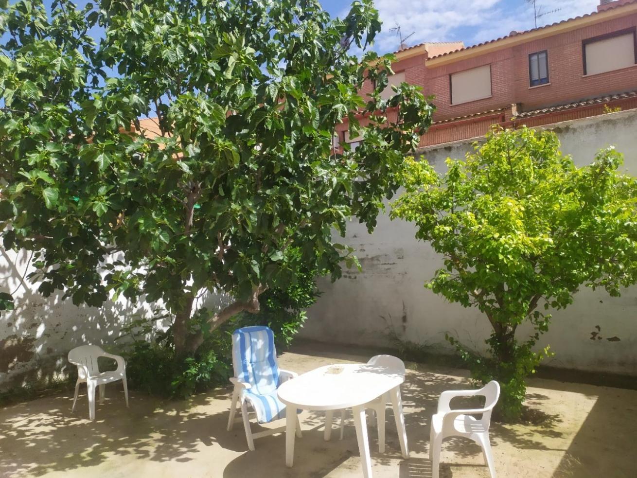 Habitacion Privada Familiar 托萊多 外观 照片