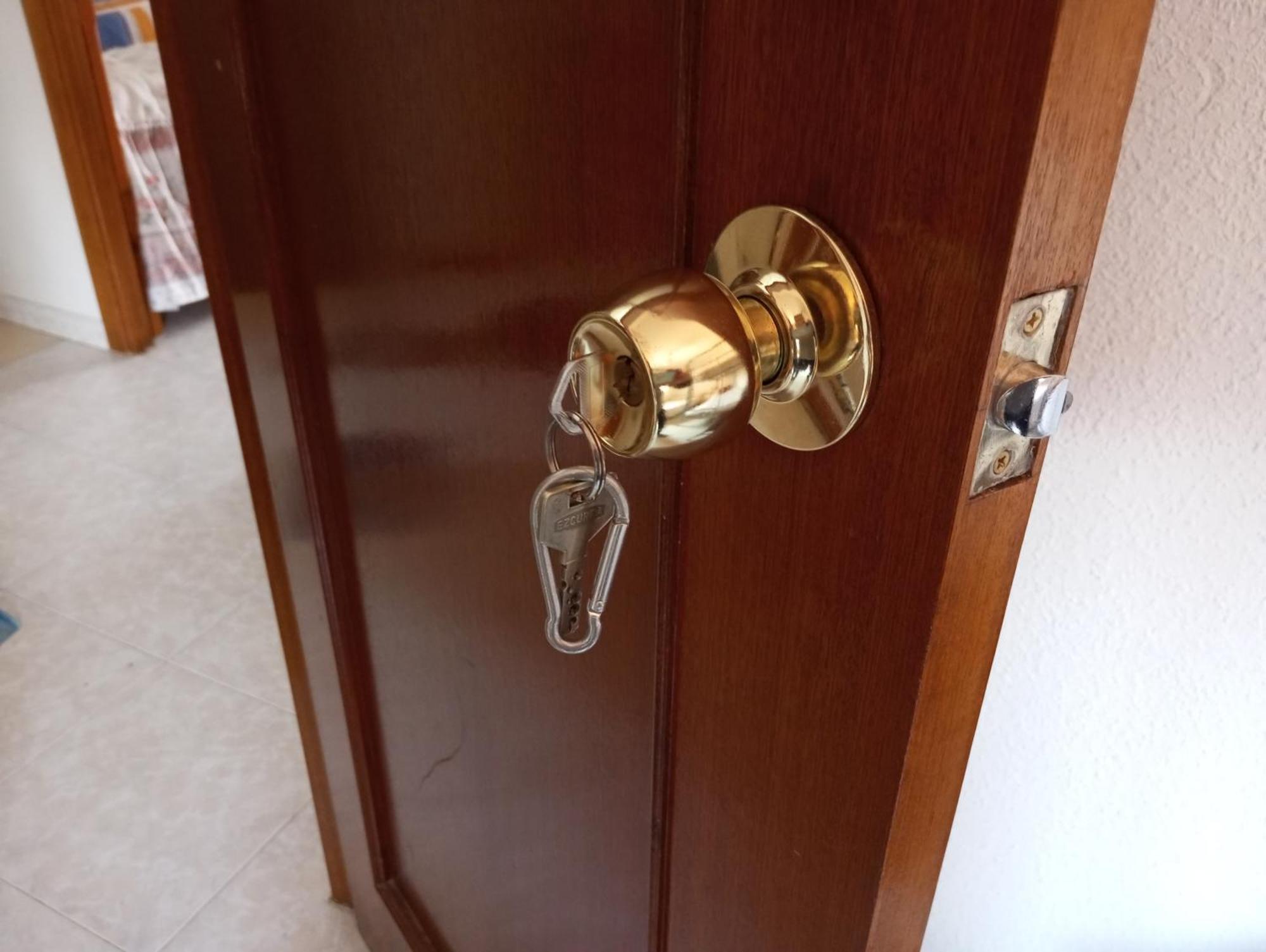Habitacion Privada Familiar 托萊多 外观 照片