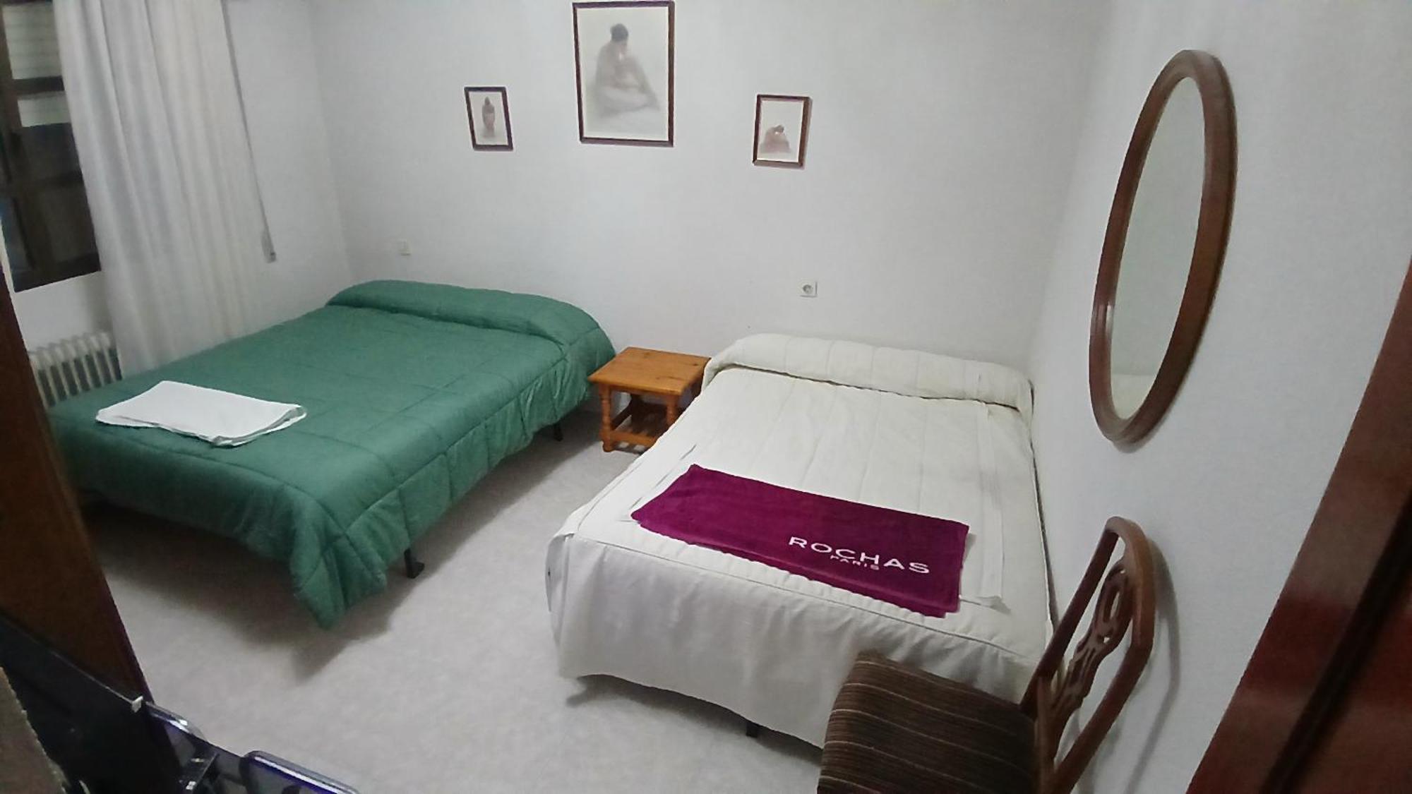 Habitacion Privada Familiar 托萊多 外观 照片